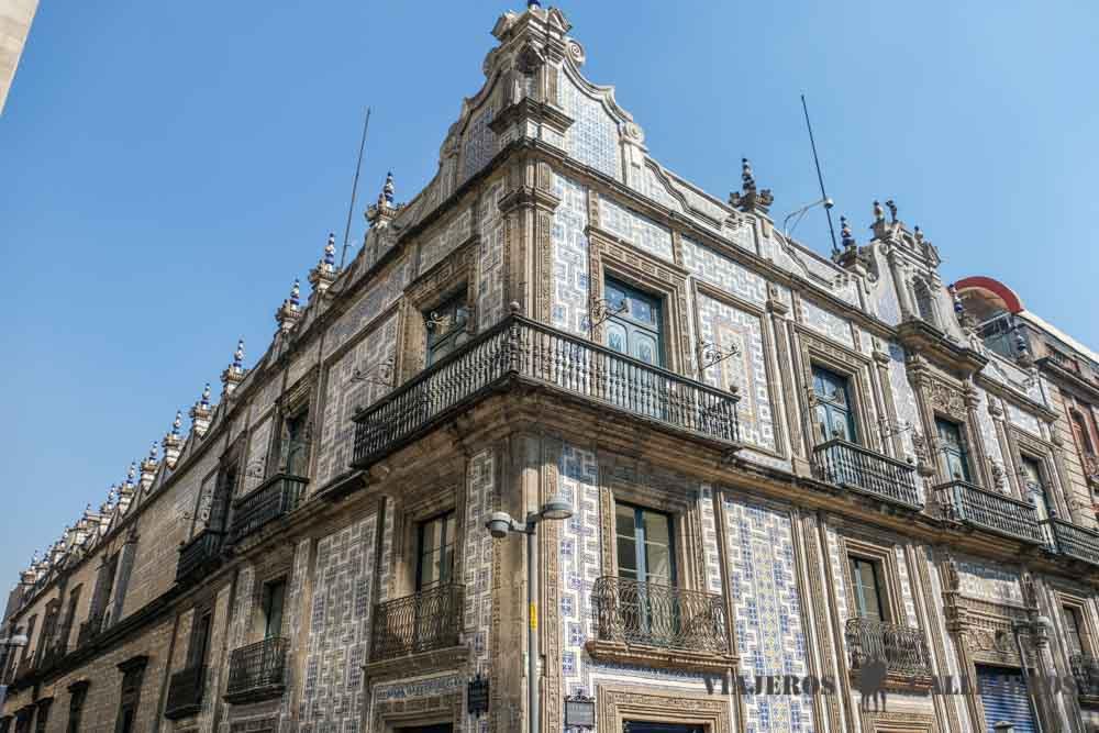 Casa de los Azulejos