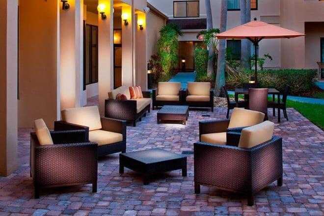 courtyard by marriott melbourne west