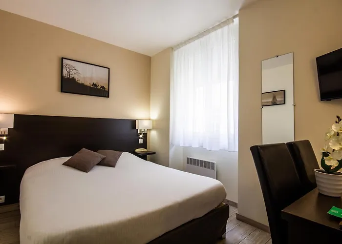 Top Hotels in Saint Pierre District of Bordeaux